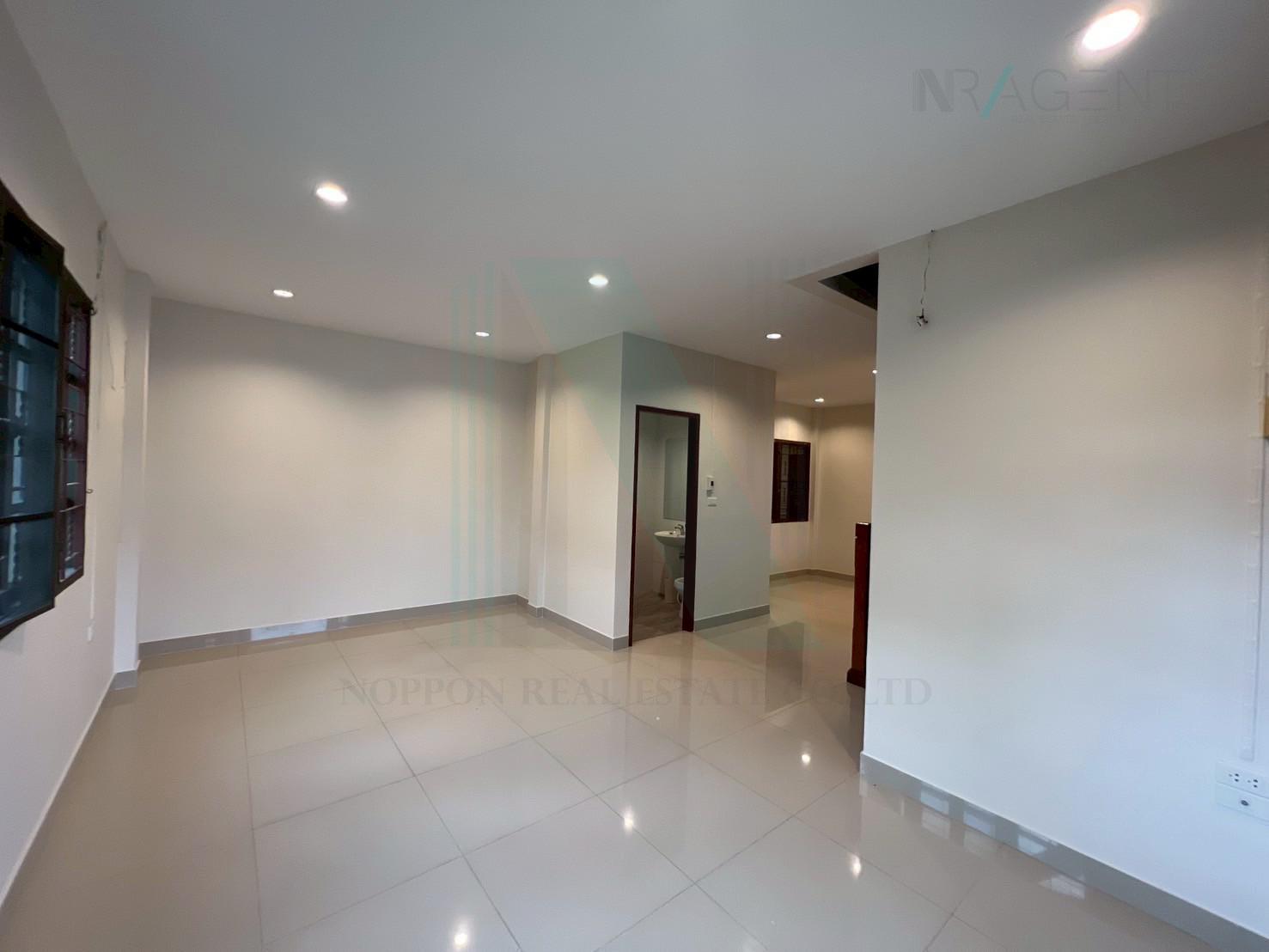 4-bed house for sale, 144 sqm, 86 sq wah, Baan Chonlada Sai Mai