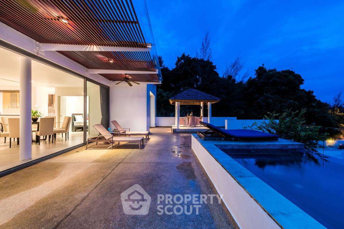 picture Spacious 3-BR 350 Sqm At Lotus Gardens, Layan Phuket (ID 1223849) - 2/31