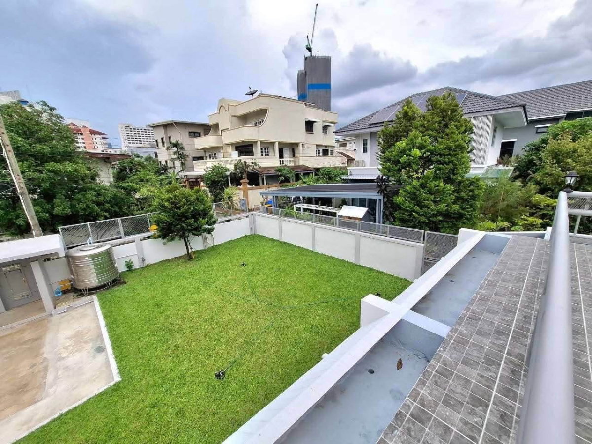 รูป 🏡✨ ให้เช่าบ้านเดี่ยว พร้อมสนามหญ้าขนาดใหญ่  | วิภาวดี-งามวงศ์วาน - รูปที่ 17/20