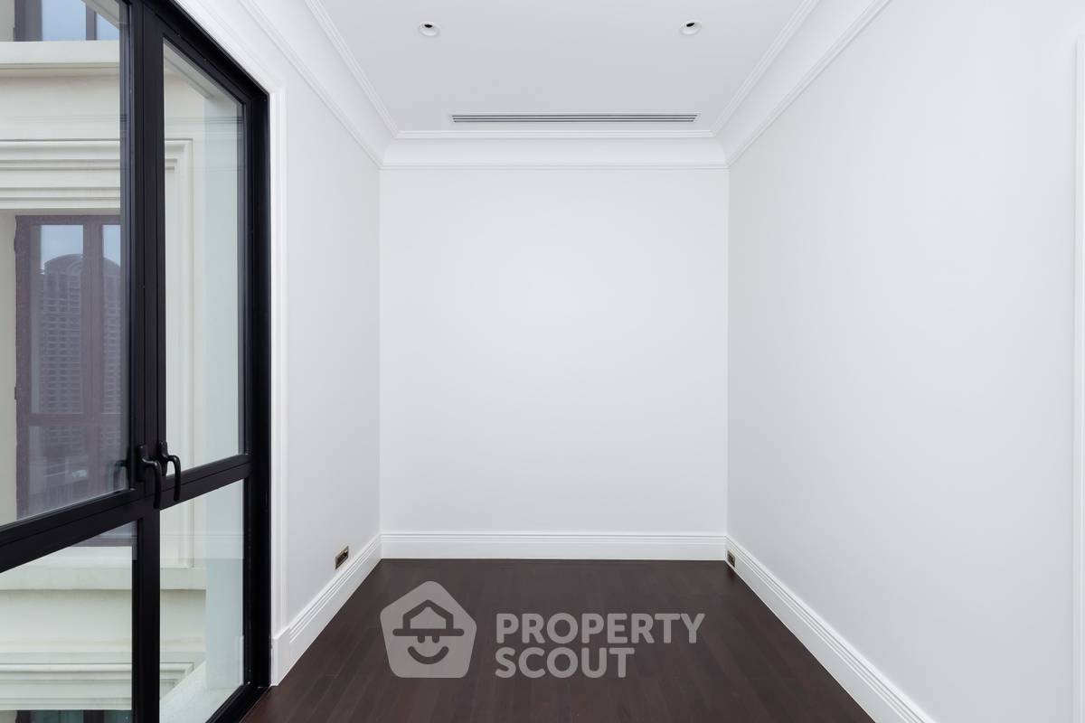 picture 15th-Floor 2-BR 121 Sqm At 98 Wireless Near BTS Phloen Chit (ID 3356469) - 7/19