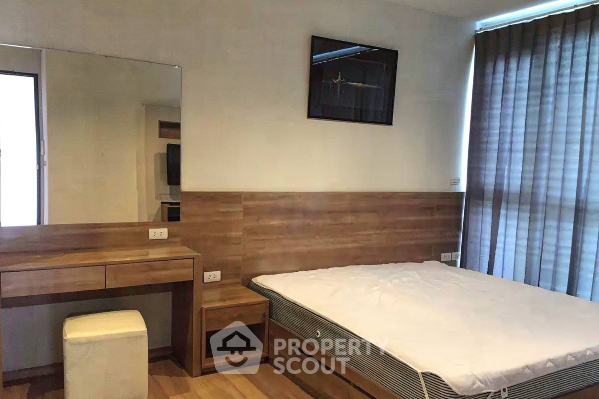 รูป เดิน 300 ม. ถึง BTS สะพานตากสิน | คอนโด 2 ห้องนอน Rhythm Sathorn (ID 3356340) - รูปที่ 4/5