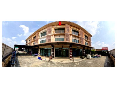 ที่ดิน ดรีมเวิลด์ : ที่ดินพร้อมสิ่งปลูกสร้าง 17.8 ตร.วา ลำลูกกา ปทุมธานี 2.1M