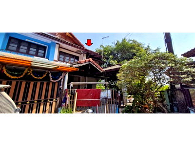 Townhouses for sale Thanyarat School : TOWN HOUSE 30.6 Sq.w. Lam Luk Ka Pathumthani for 1M