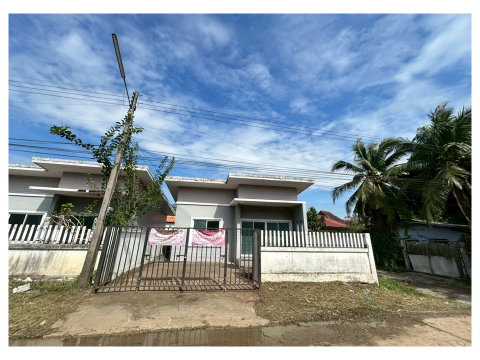 ที่ดินพร้อมสิ่งปลูกสร้าง 32.8 ตร.วา ปราณบุรี ประจวบคีรีขันธ์ 1.1M