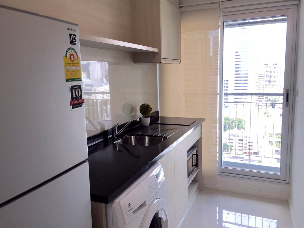 picture Shock price! Rhythm Sathorn-Narathiwas 20k (38k) - 5/7