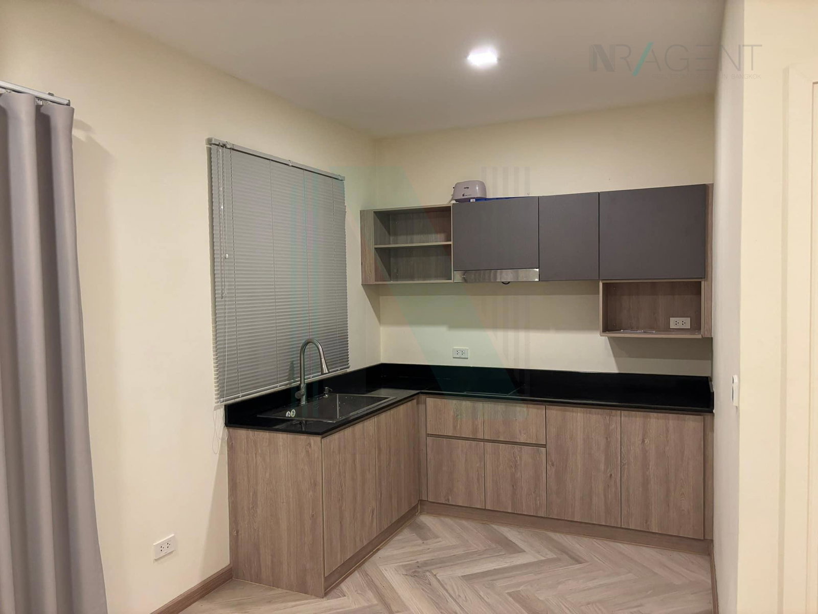 ขายทาวน์โฮม 3 ห้องนอน 124 ตร.ม. 20 ตร.ว. เรซิโอ โฮม รามอินทรา - จตุโชติ