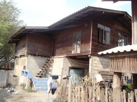 HOME 105 Sq.w. Soem Ngam Lamphang for 251,000