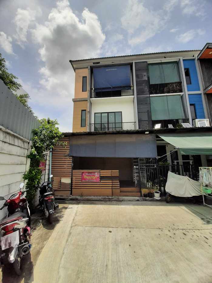 picture SHOP HOUSE 33.7 Sq.w. Thung Khru Bangkok for 3.3M - 1/6
