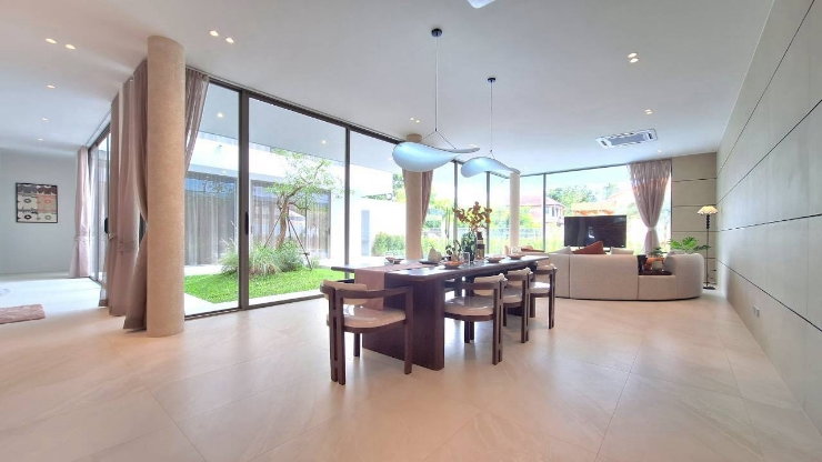 รูป ✅️ For sale The Pool Villa โครงการฟลอร่nาวิลล์
🏷️ ราคาเพียง 24.9 ล้านบาท
เนื้อที่139 ตร.ว 500 ตรม.ขนาด 5 ห้องนอน 5ห้องน้ำ ตกแต่งครบพร้อมอยู่ - รูปที่ 23/92