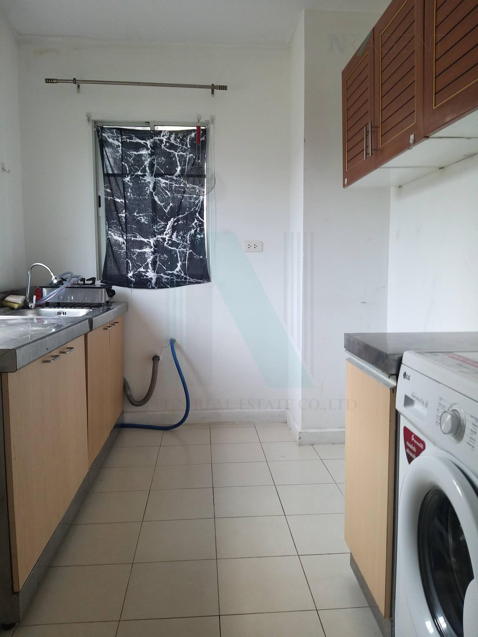 3-bed house for rent, 208 sqm, 52 sq wah, Passorn Rama 9 - Wongwaen