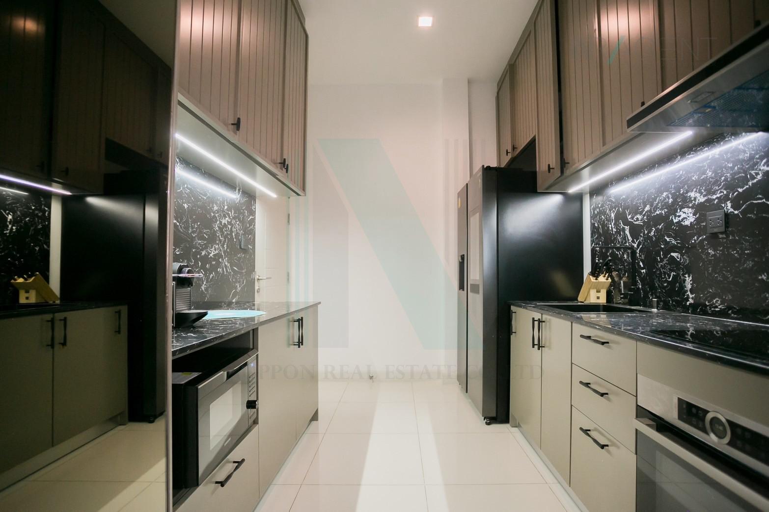 4-bed house for rent, 380 sqm, 65 sq wah, The Gentry Ekamai - Ladprao