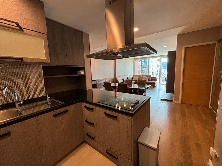 picture FOR RENT | Fullerton Sukhumvit ✨🐱🐶
🏙️ Luxury 2-Bedroom Residence | Spacious 105 sq.m. - 6/25