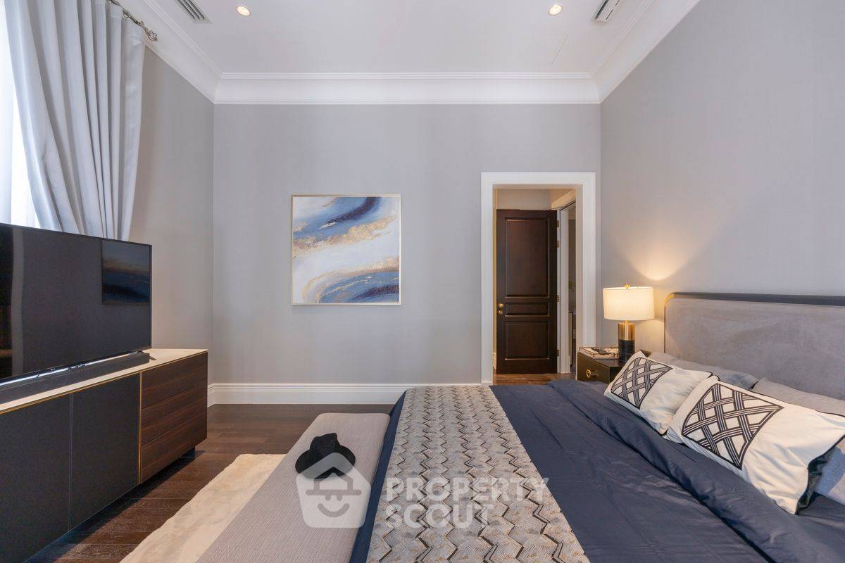 picture 3-BR 245 Sqm Near BTS Phloen Chit At 98 Wireless (ID 3356466) - 43/47
