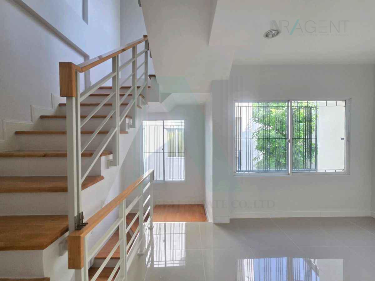 3-bed townhouse for sale, 170 sqm, 20.3 sq wah, Baan Klang Muang Urbanion Kaset - Nawamin 2
