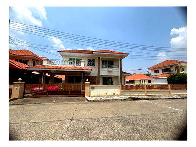บ้านเดี่ยว เมืองลพบุรี ลพบุรี : ที่ดินพร้อมสิ่งปลูกสร้าง 113.5 ตร.วา ลลิษา เนเชอรัล โฮม เมืองลพบุรี ลพบุรี 2.9M