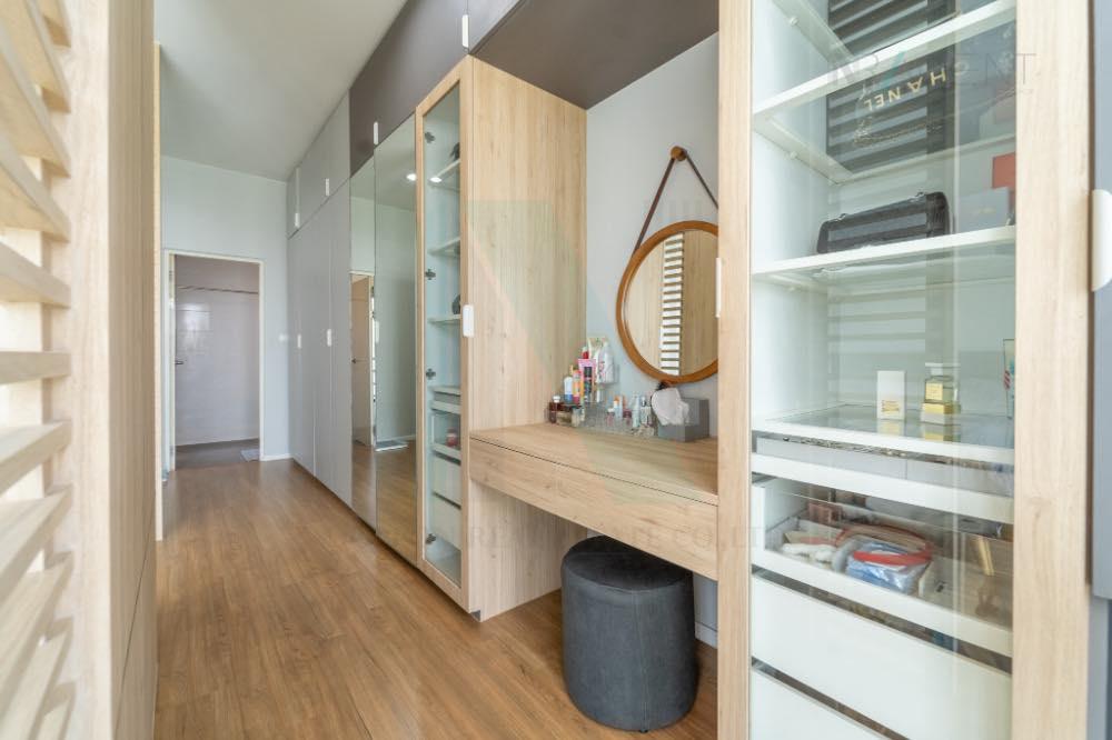 ให้เช่าทาวน์โฮม 3 ห้องนอน 152 ตร.ม. 18.8 ตร.ว. บ้านกลางเมือง พระราม 9 - กรุงเทพกรีฑา