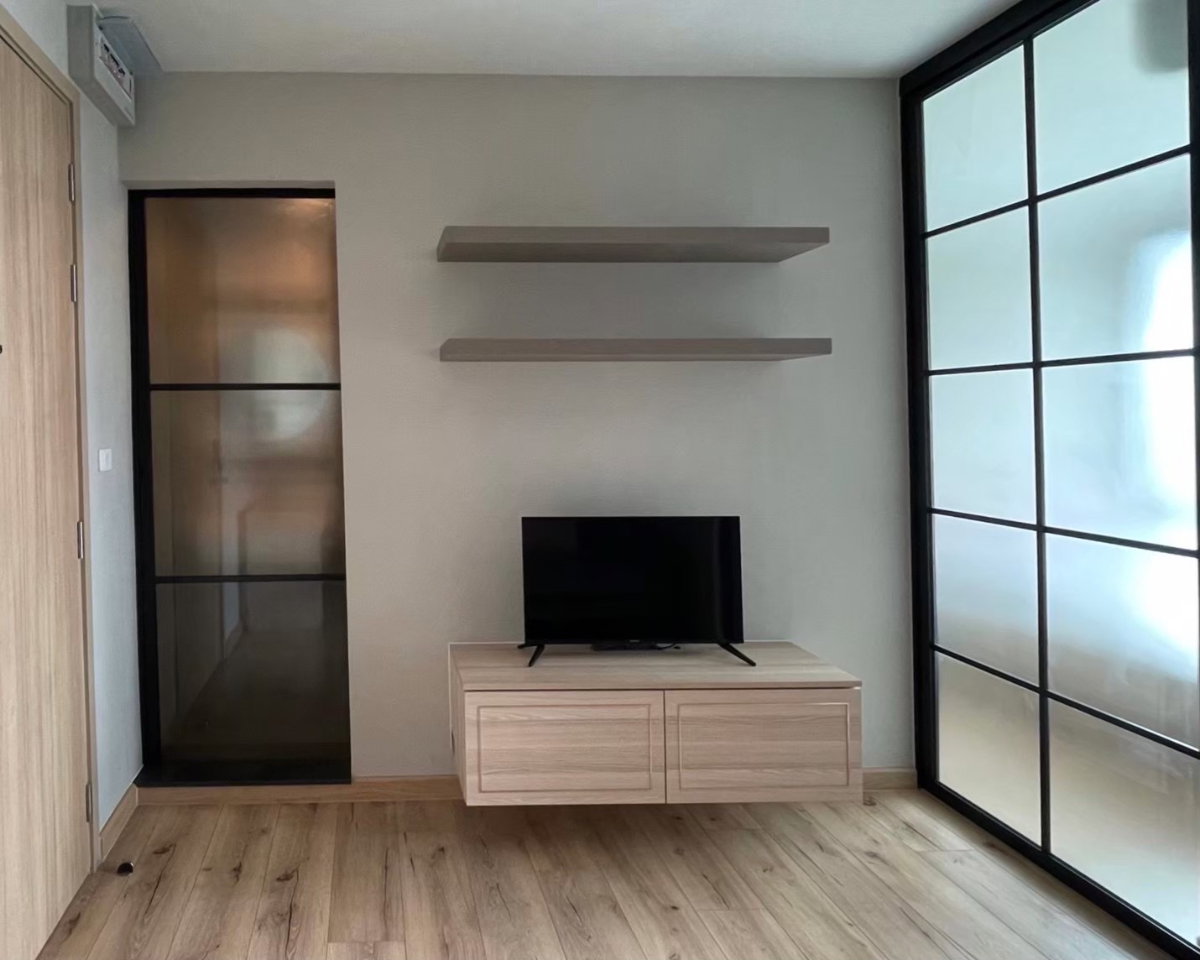 Unit Available at Brix Condo Charansanitwong 64 Multiple units available