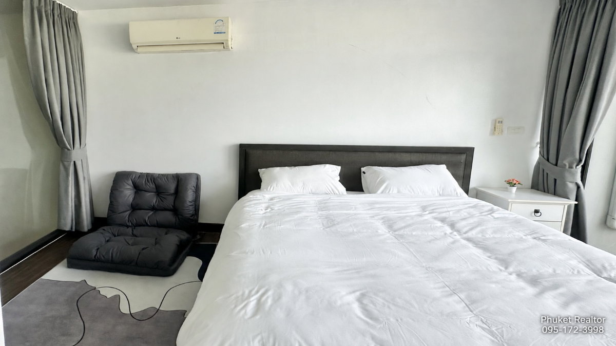 picture Pet-Friendly Duplex for Rent in Boat Avenue | High Ceilings & Private Balcony - 4/11