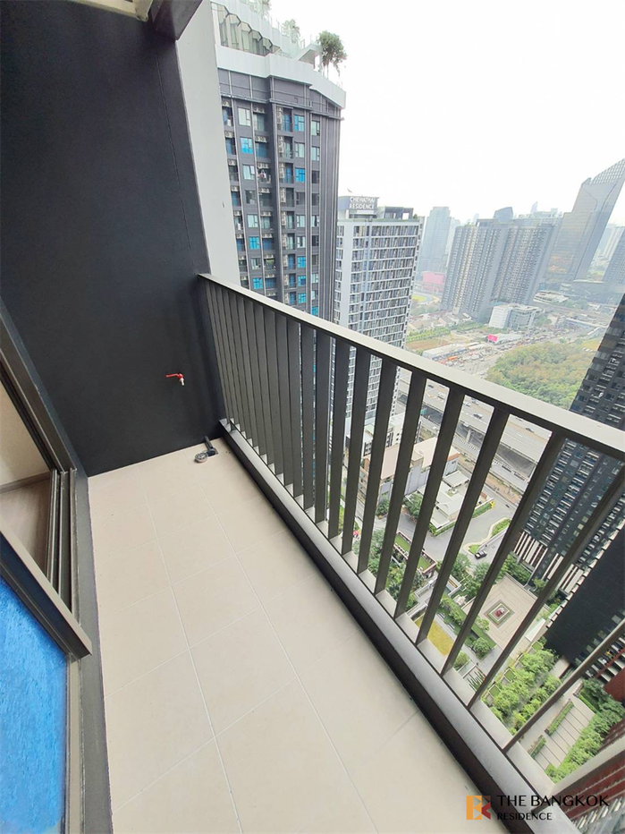 picture Life Asoke - Rama 9 near MRT Rama 9 Station - 3/9