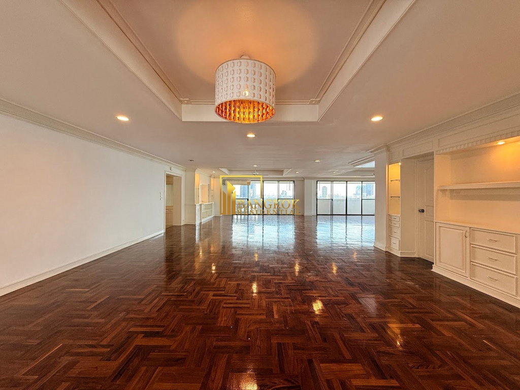 picture Enormous 5 Bedroom Duplex Apartment in Phrom Phong - BR0350AP - 6/71