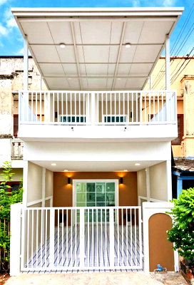 ทาวน์โฮม นนทบุรี : AAA. บ้านสวย  พร้อมอยู่  มีเทอเรซหน้าบ้าน   #หมู่บ้านร่มเงาไม้ บางบัวทอง  ติดถนนวัดลาดปลาดุก