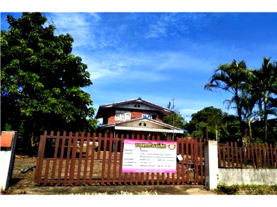 บ้านเดี่ยว บ้านม่วง สกลนคร : ที่ดินพร้อมสิ่งปลูกสร้าง 286 ตร.วา บ้านม่วง สกลนคร 875,000