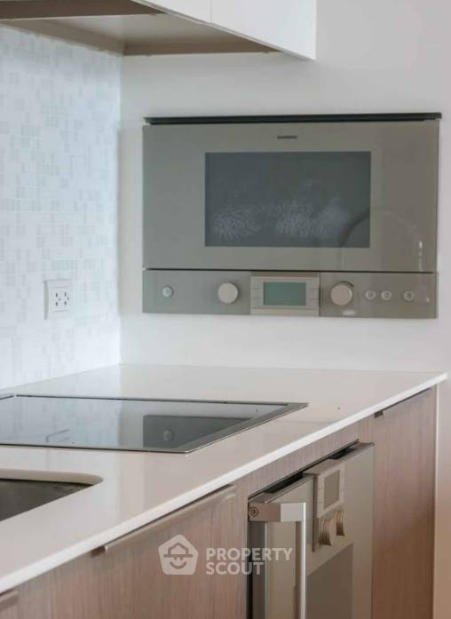 picture 70 Sqm 1-BR At 185 Rajadamri, 400m To BTS Ratchadamri (ID 3097634) - 2/3