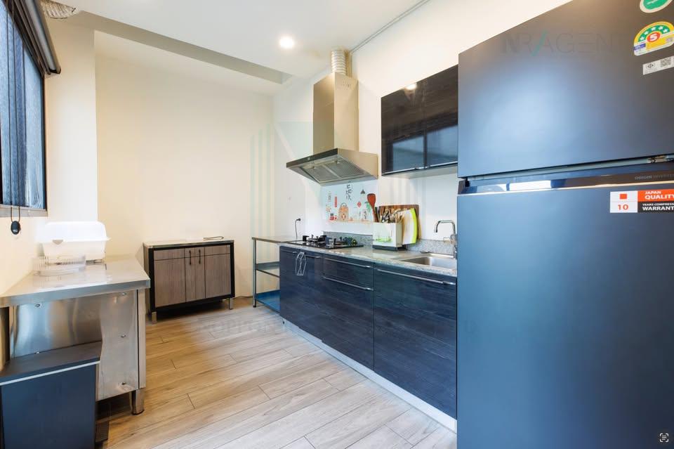 3-bed townhouse for rent, 360 sqm, 27.3 sq wah, The Welton Rama 3