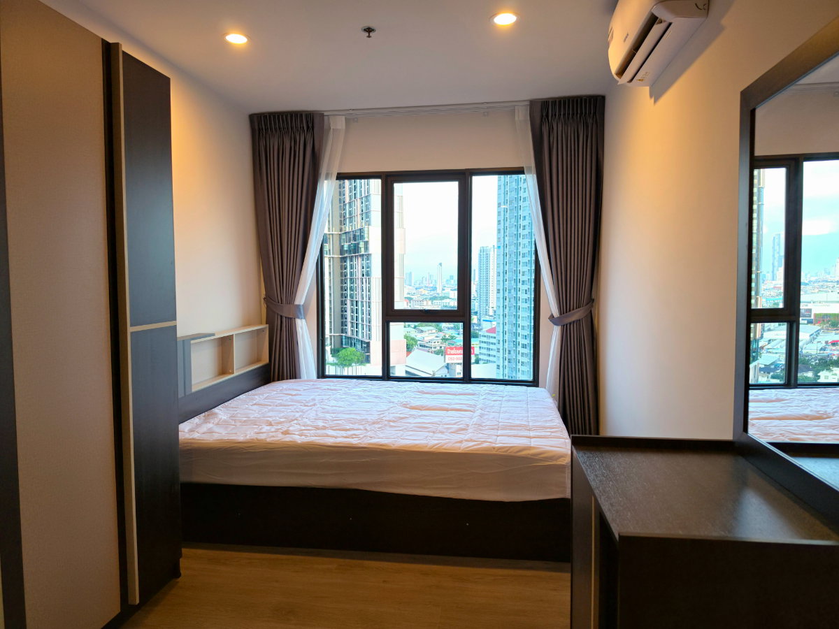 รูป อาคาร A**ห้องใหม่มือ 1 แต่งเสร็จ ให้เช่าเลยครับ วิวสวยมากๆ** Regent Home วุฒากาศ ทำเล BTS วุฒากาศเพียง 300 เมตร พร้อมอยู่ มีเครื่องซักผ้า!! - รูปที่ 31/51