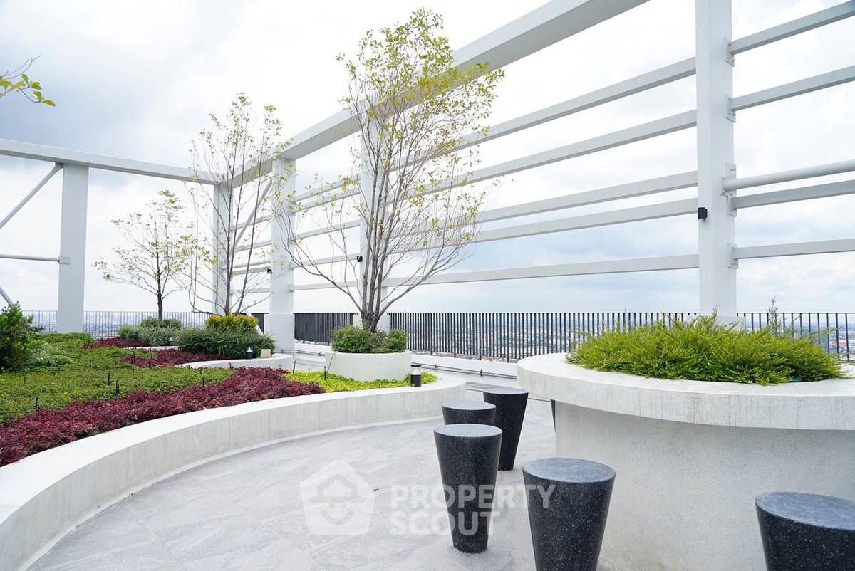 picture 2-BR Condo At Landmark @ Grand Station By Siamese Asset (ID 3358267) - 14/15