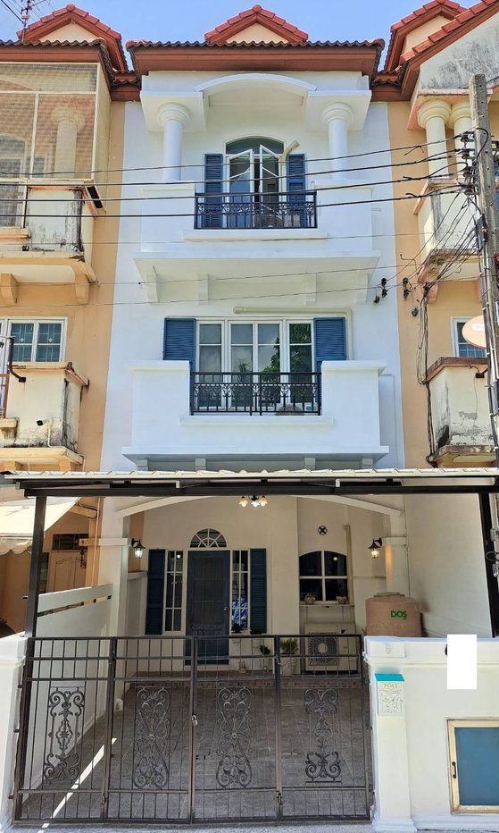 รูป ให้เช่า Home Office สไตล์ฝรั่งเศส ติดถนนติวานนท์ ใกล้ห้าแยกปากเกร็ด - รูปที่ 1/14