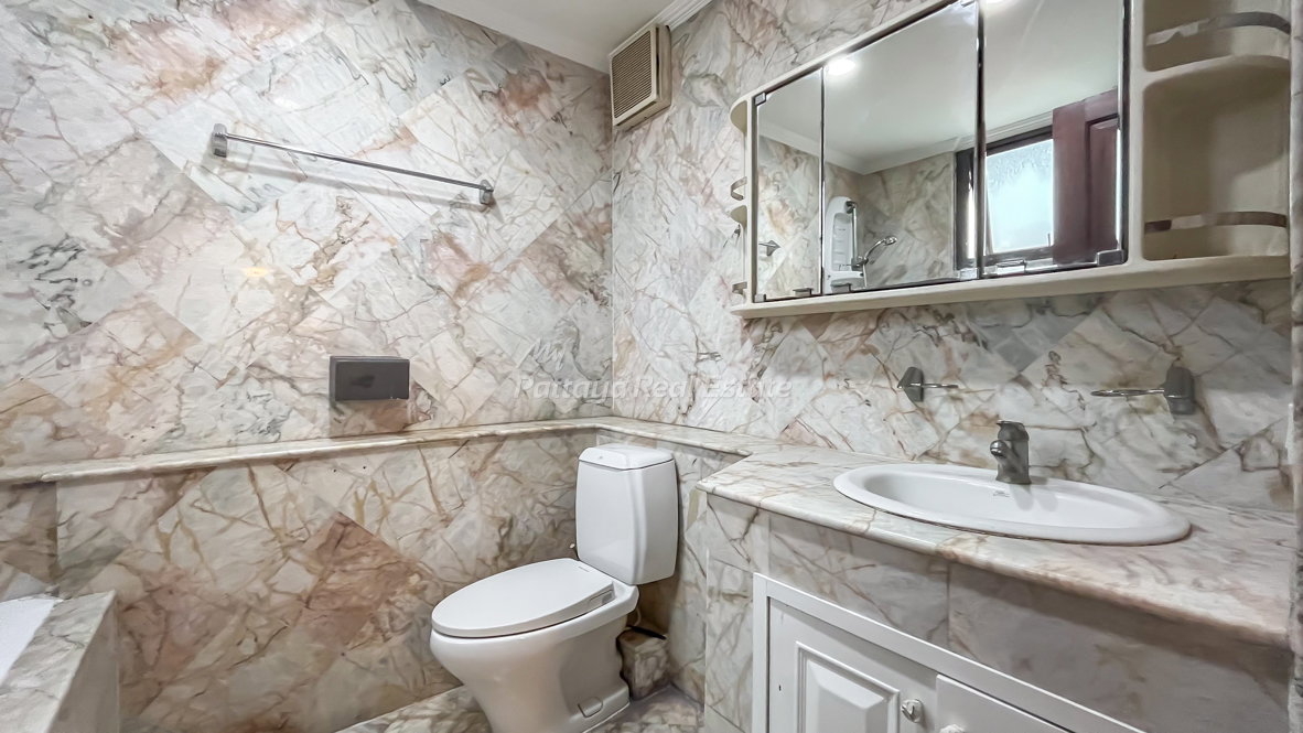 picture 🛏️ Studio - 🛁 2 Bath - 🏙️ Sea View - 🌏 FOREIGN name - 🏢 Jomtien Plaza Condotel Pattaya - Ref: JPC09 - 14/17