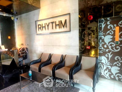 Condos for sale : 35th-Floor 1-BR At Rhythm Sukhumvit 50, 200m To BTS On Nut (ID 3360776)