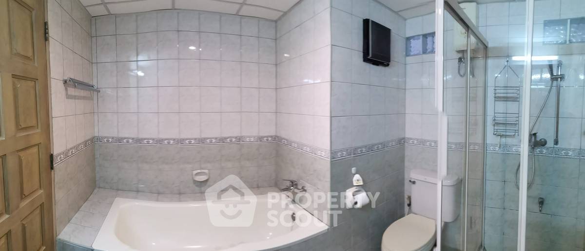 รูป คอนโด 2-ห้องนอน ที่ บ้านระเบียงจันทร์ ใกล้ เดอะ เวเนเซีย (ID 1241837) - รูปที่ 8/8