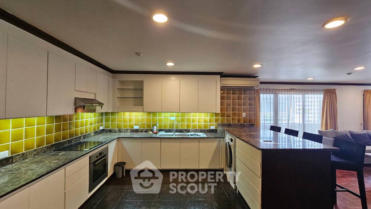 picture 2-BR 143 Sqm At Richmond Palace Condominium Near BTS Phrom Phong (ID 1150073) - 11/16