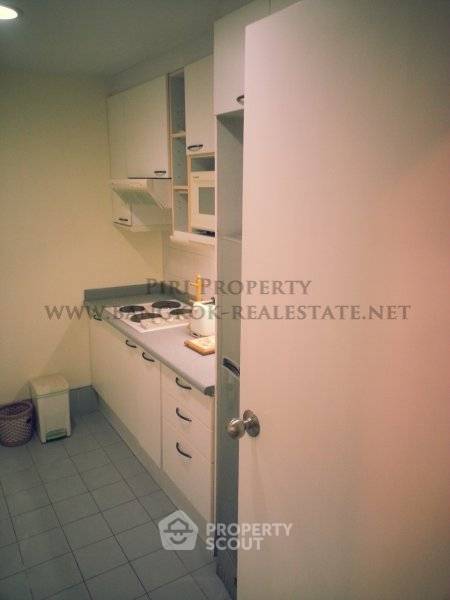 picture 2-BR Condo at Bangkok Garden in Chong Nonsi (ID 515310) - 6/9
