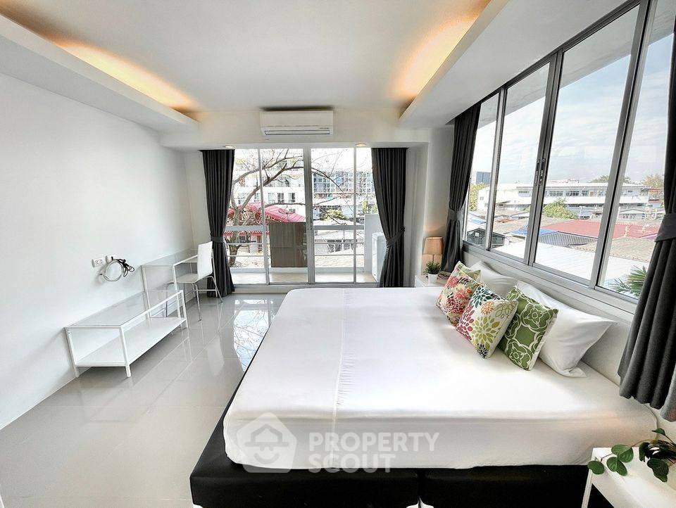 รูป คอนโด 2-ห้องนอน ที่ วอเตอร์ฟอร์ด สุขุมวิท 50 คอนโดมิเนียม ใกล้ BTS อ่อนนุช (ID 1307727) - รูปที่ 2/7