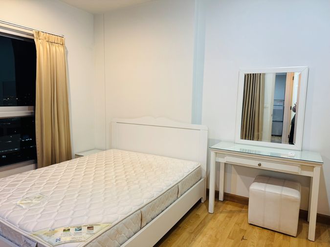1-bed condo for rent, 35 sqm, The Parkland Taksin - Thapra