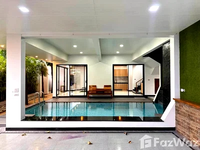 เช่าบ้านเดี่ยว ภูเก็ต : วิลล่าให้เช่า 3 ห้องนอน ใน เทพกระษัตรี, ภูเก็ต 6829960