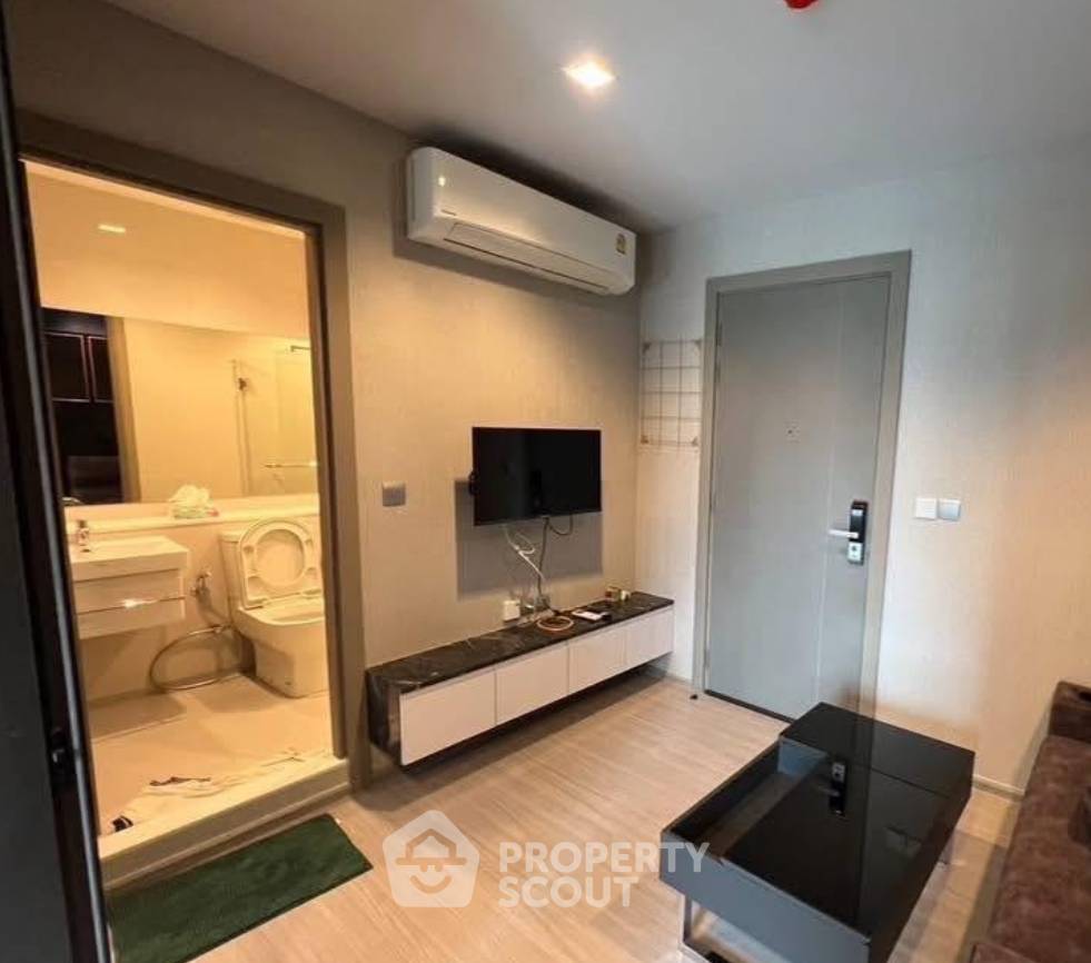 picture 1-BR Condo at Life Asoke - Rama 9 near MRT Phra Ram 9 (ID 2987221) - 3/6