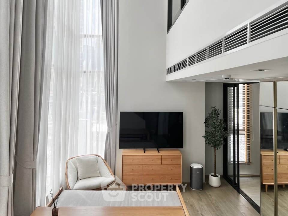 picture 60m To MRT Phahon Yothin | 1-BR At The Crest Park Residences (ID 3357992) - 1/22