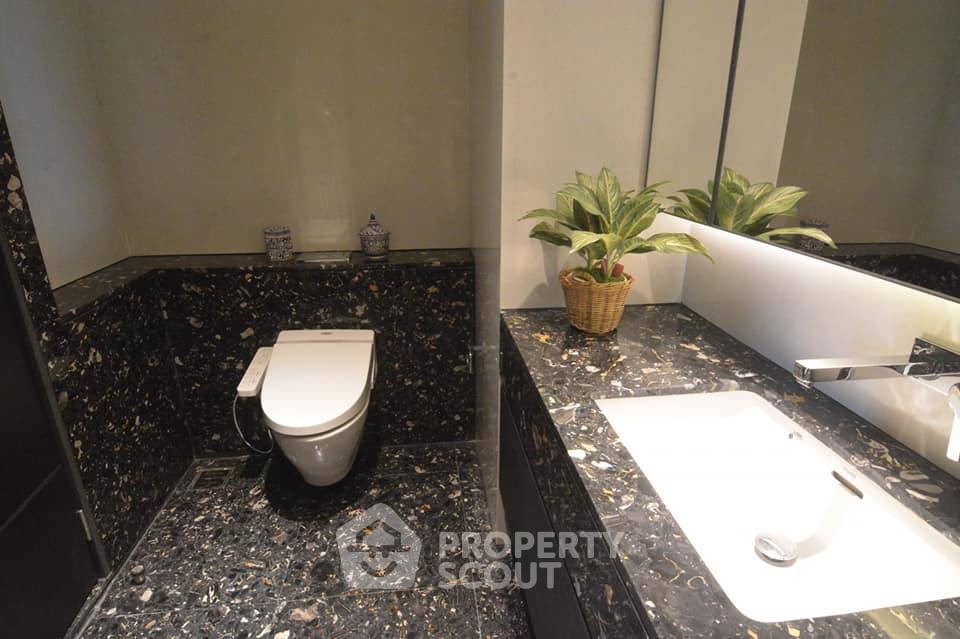 picture 23rd-Floor 1-BR At Beatniq Sukhumvit 32 By BTS Thong Lor (ID 467196) - 7/12