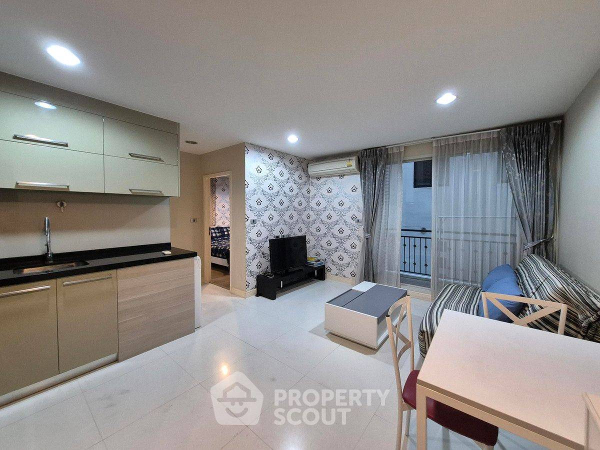 picture 1-BR Condo at The Crest Sukhumvit 24 near BTS Phrom Phong (ID 2839575) - 2/10