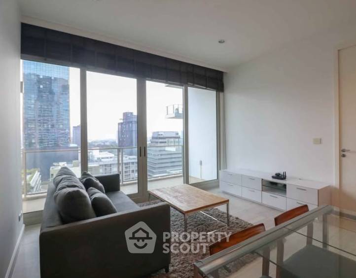picture Spacious 1-BR 70 Sqm At 185 Rajadamri, 400m To BTS Ratchadamri (ID 3087485) - 9/11