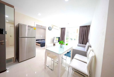 Condos for rent : Call : 099-624-1956 Elements Srinakarin Condo, Srinakarin area, Good view, 2 bedrooms, 2 bathrooms, size 58 square meters, 1st floor, Building 4