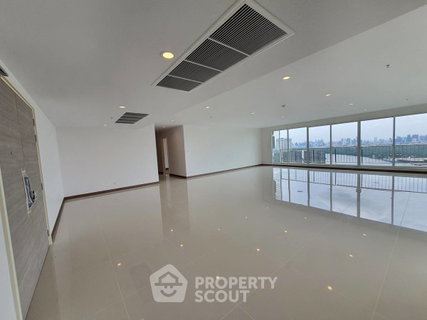 4-BR Condo at Supalai Prima Riva Rama 3 - Narathiwas in Chong Nonsi (ID 3358225)