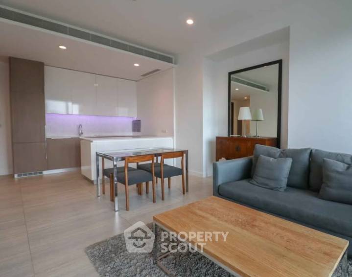picture Spacious 1-BR 70 Sqm At 185 Rajadamri, 400m To BTS Ratchadamri (ID 3087485) - 1/11