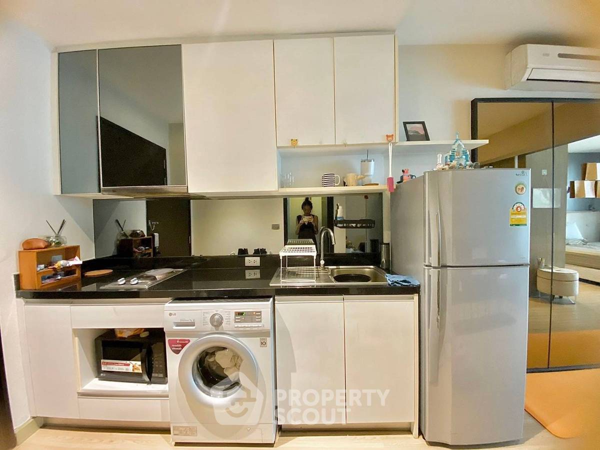 picture 1-BR Condo at Sky Walk Residences near BTS Phra Khanong (ID 1952462) - 6/7