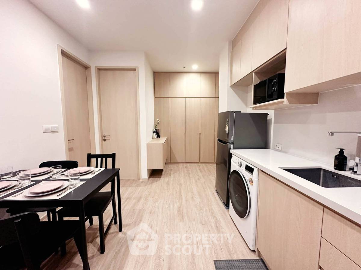 picture 2-BR Condo At Noble State 39 Near BTS Phrom Phong (ID 3360765) - 7/10