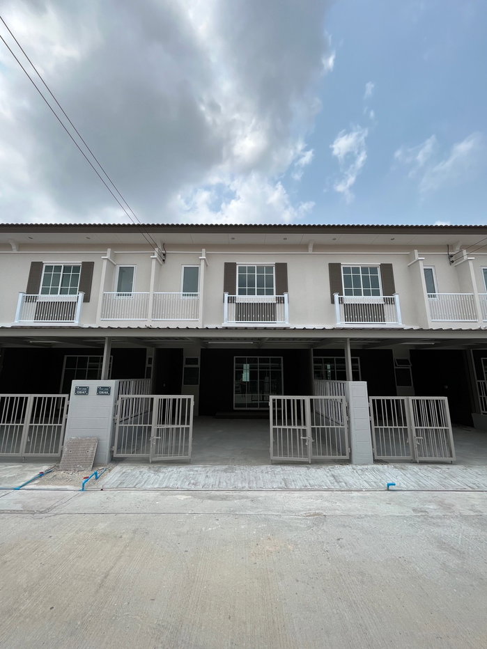 รูป ขายบ้านเดี่ยว บ้านแผด และ ทาวน์โฮม - รูปที่ 1/13